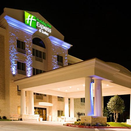 Holiday Inn Express Hotel And Suites Borger By Ihg Exterior photo