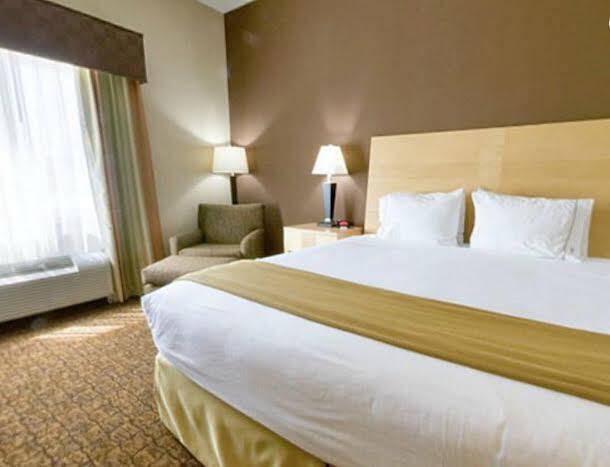 Holiday Inn Express Hotel And Suites Borger By Ihg Exterior photo
